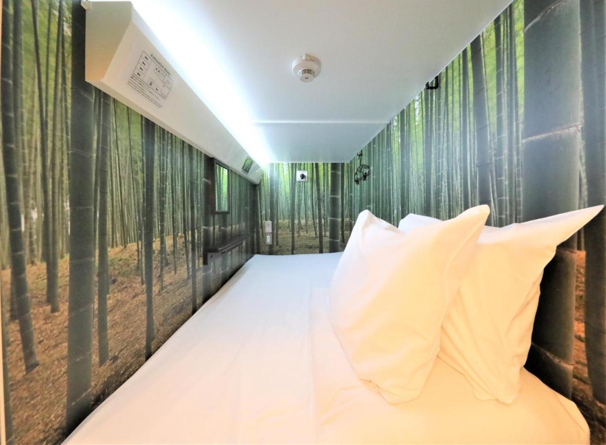 Shibuya Capsule Bamboo Hotel cápsula